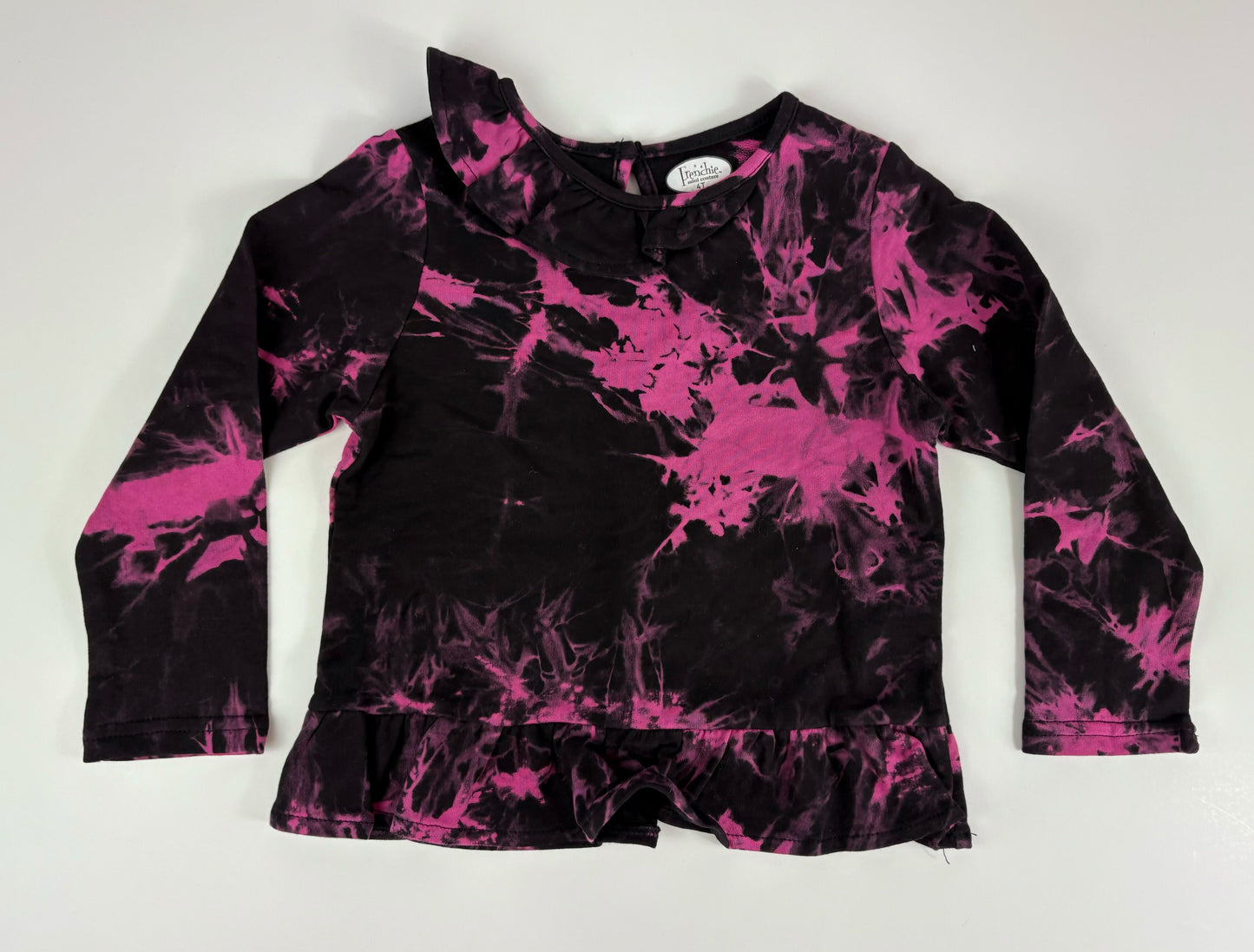 L/S BLACK AND PINK ELECTRIC TOP