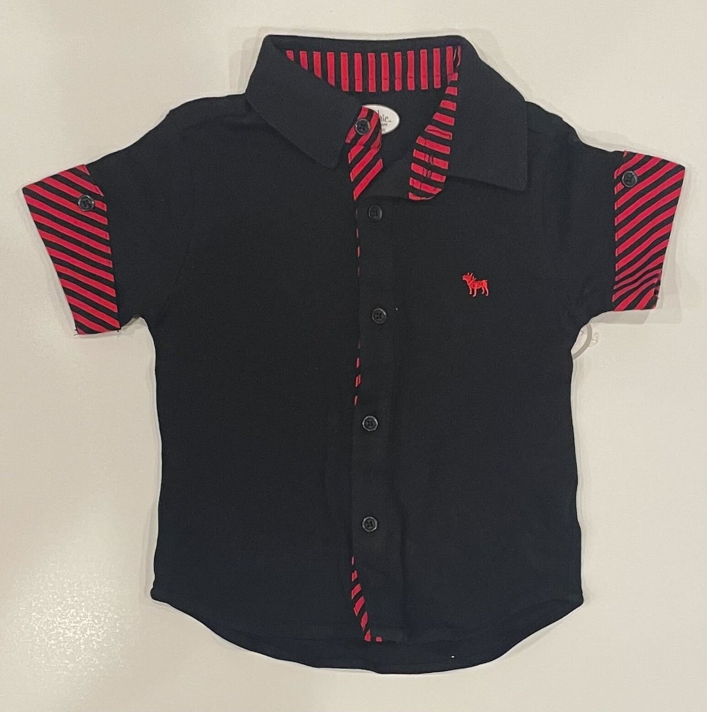 BLACK WITH RED STRIPE BUTTON DOWN