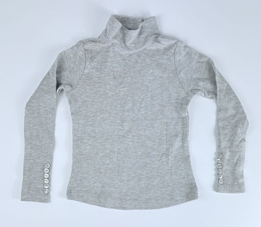 GRAY RIBBED LONG TEE W/  BUTTON ACCENT