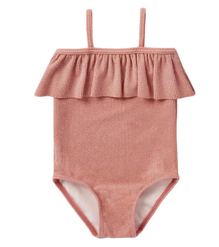 ruffle one-piece || lipstick