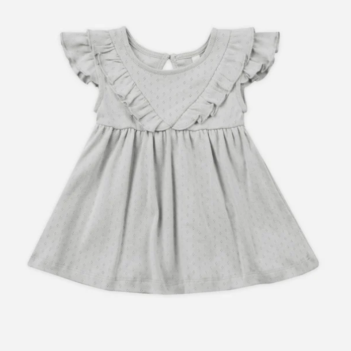 sleeveless ruffle v dress || cloud