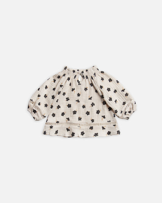 Winter Flower Quincy Blouse || Wheat